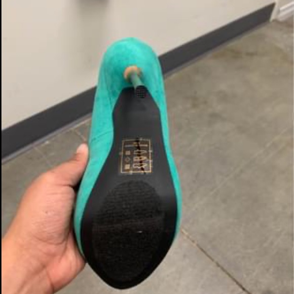 Green turquoise gold heels new shoe dazzle size 6 - Picture 2 of 4